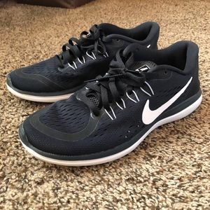 Nike Women’s shoe